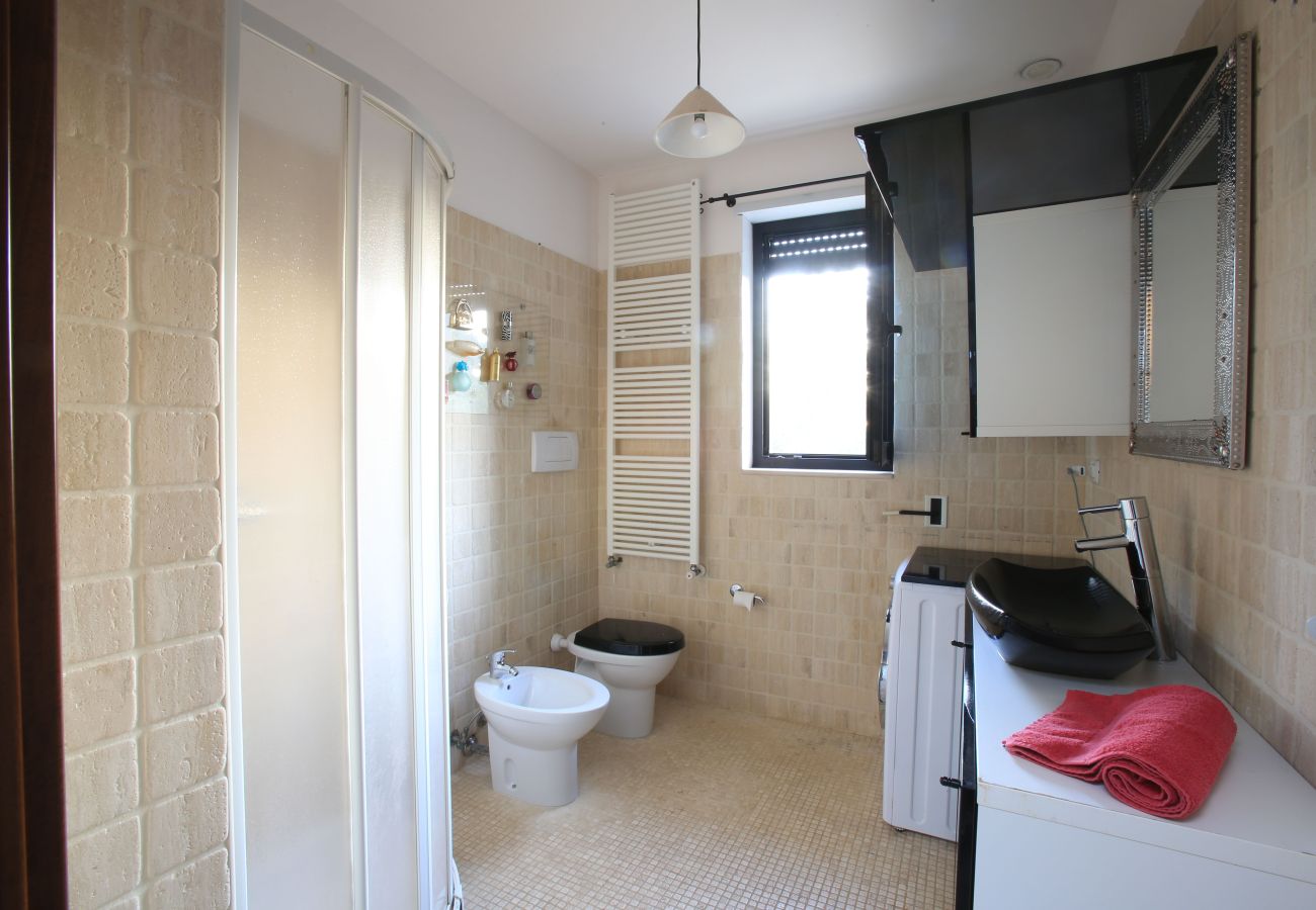 Villa in San Michele Salentino - Villa with park and swimming pool by Pugliadamare