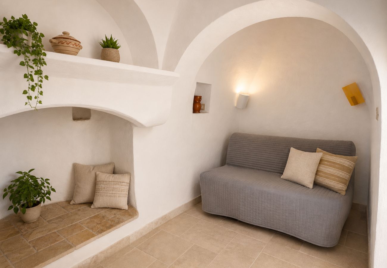 Trullo in Ceglie Messapica - Trullo Sotto le Stelle by Pugliadamare