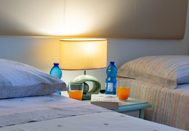 Villa in Martina Franca - Exclusive Modern Villa with Pool and Tennis Court – Martina Franca, Valle d’Itria Villa in Martina Franca - Exclusive Modern Villa with Pool and Tennis Court – Martina Franca, Valle d’Itria