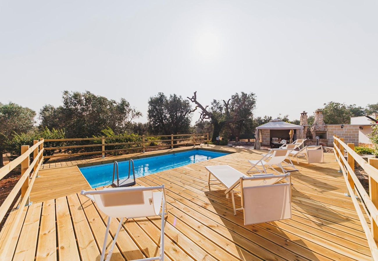 Trullo in Ceglie Messapica - Trullo Isabella by Pugliadamare