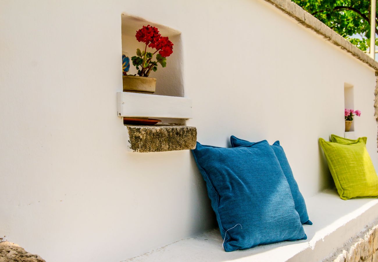 Trullo in Ceglie Messapica - Trullo Cinque Punte