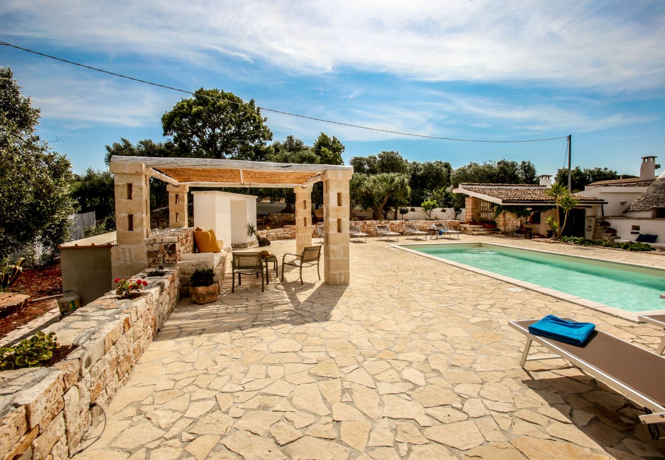 Trullo in Ceglie Messapica - Trullo Cinque Punte