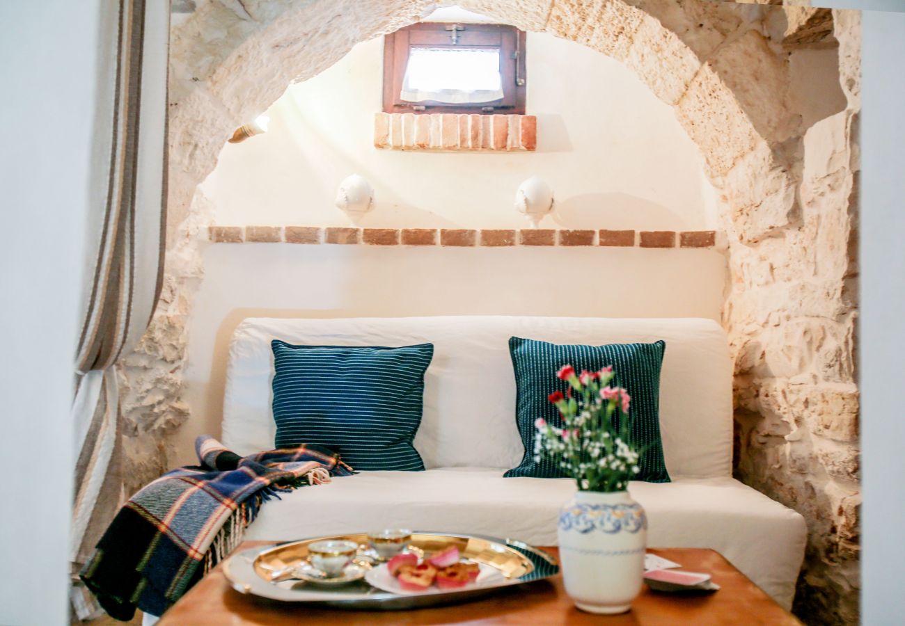 Trullo in Ceglie Messapica - Trullo Cinque Punte