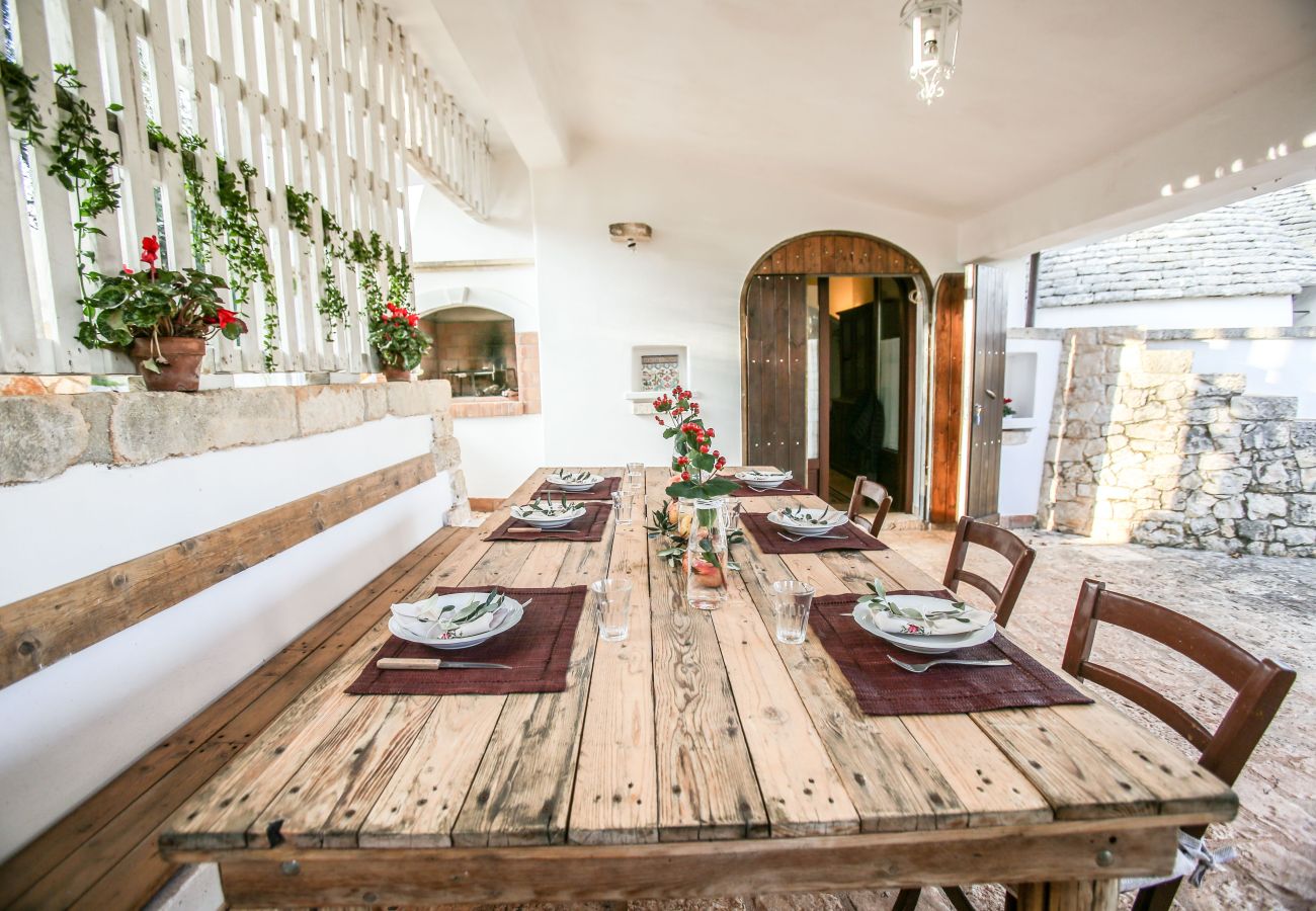 Trullo in Ceglie Messapica - Trullo Cinque Punte