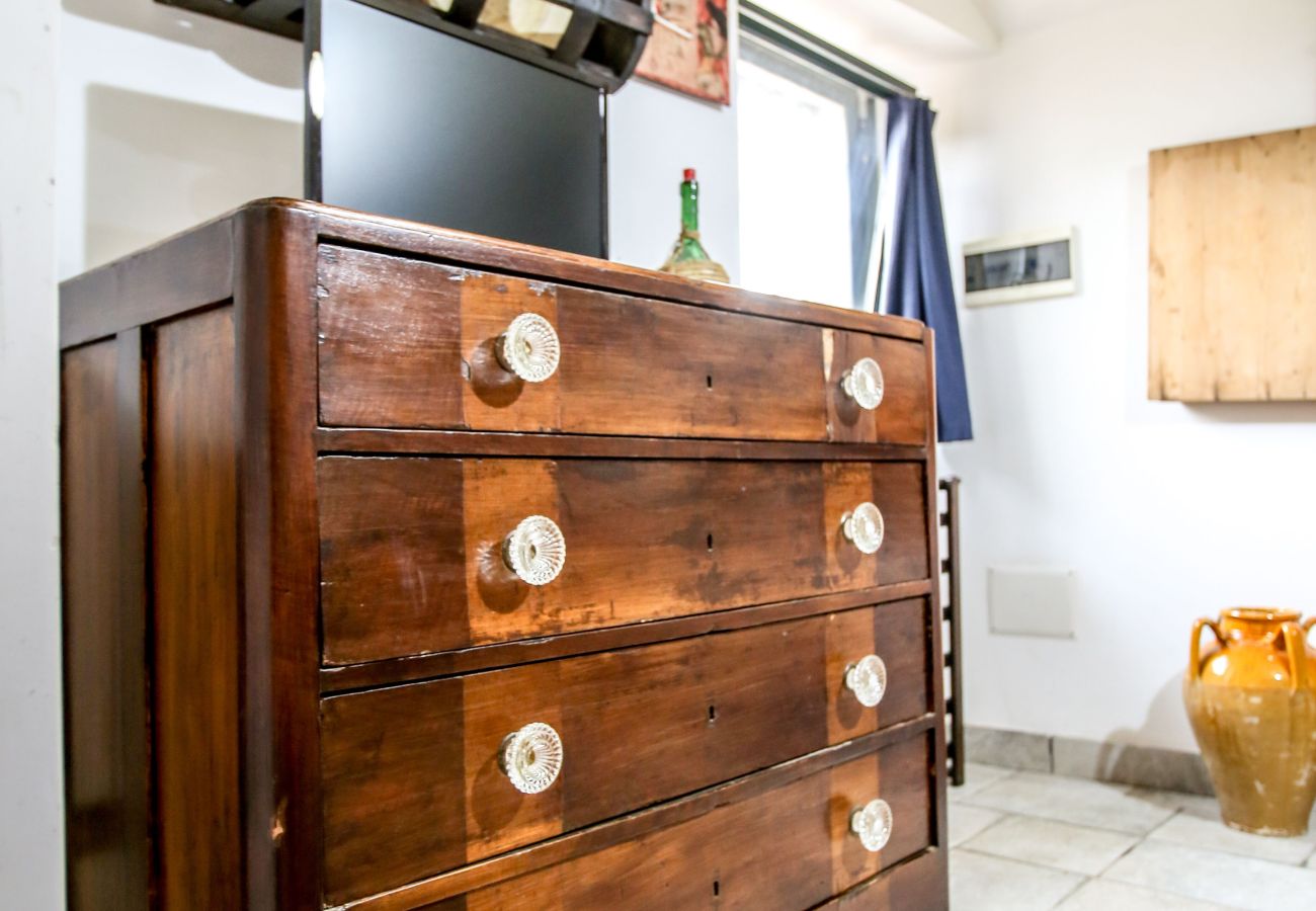 Trullo in Ceglie Messapica - Trullo Cinque Punte