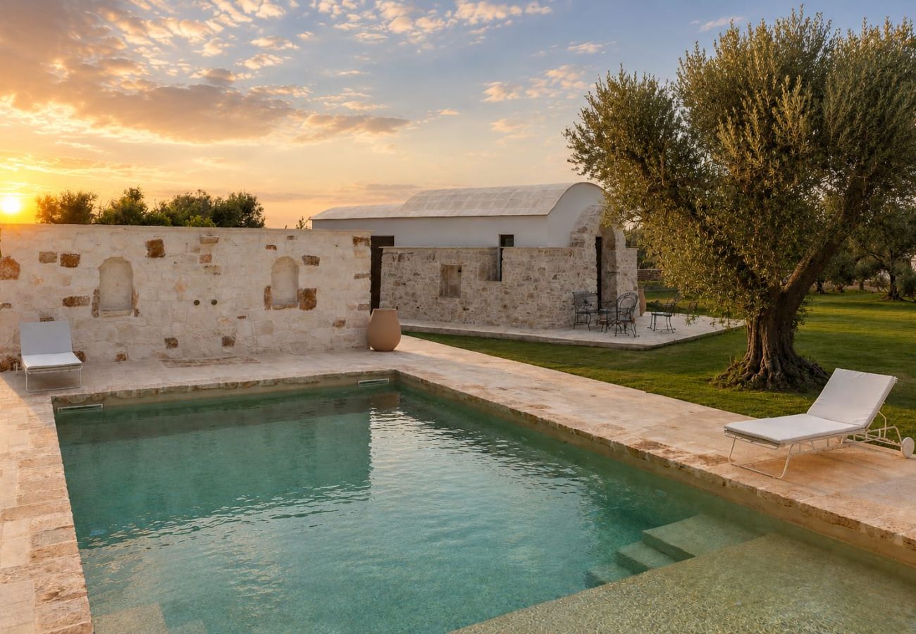 Rent by room in Latiano - Tramonto Room at Trullo Nido