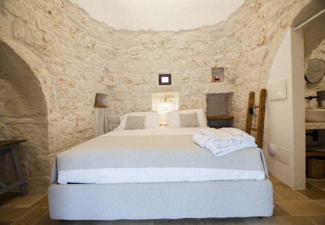 Rent by room in Latiano - Trullino Room at Trullo Nido
