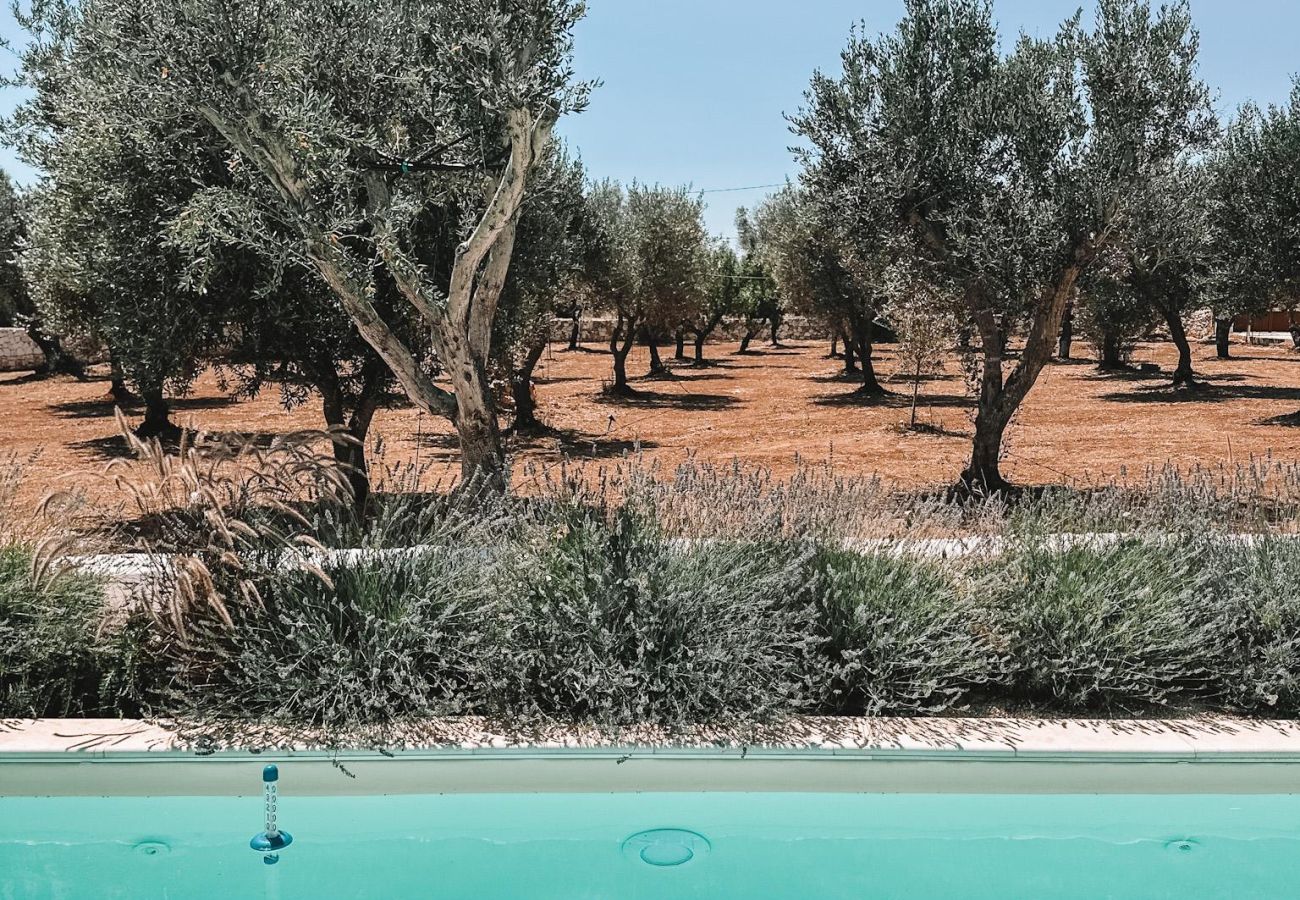 Trullo in Ostuni - Villa with Private Pool in Ostuni