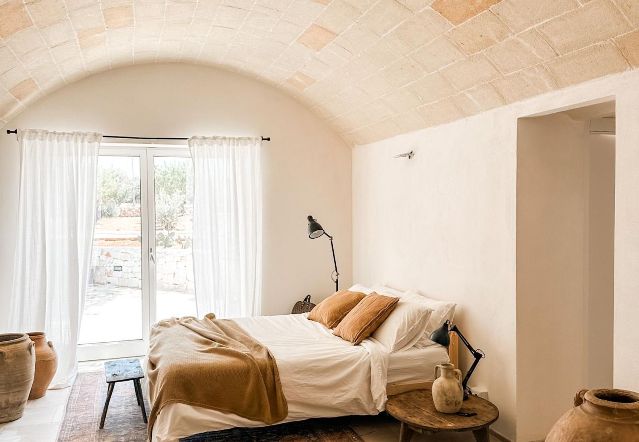 Trullo in Ostuni - Villa with Private Pool in Ostuni