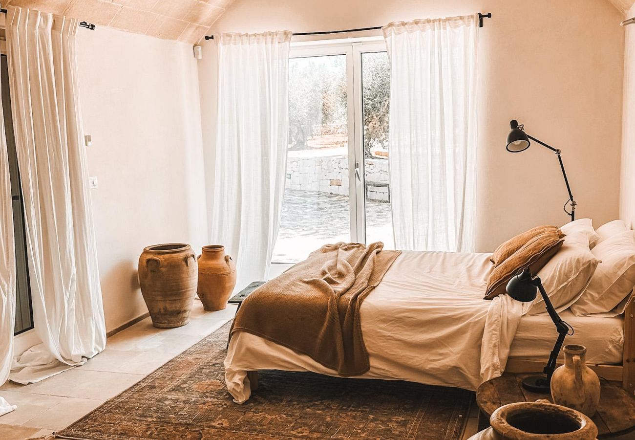 Trullo in Ostuni - Villa with Private Pool in Ostuni