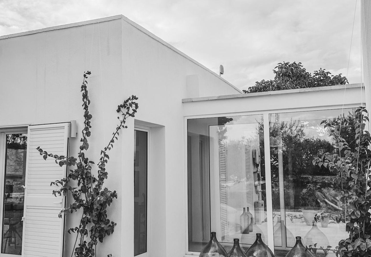 Trullo in Ostuni - Villa with Private Pool in Ostuni