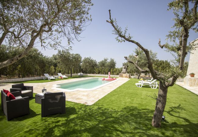Villa en Martina Franca - ancient villa converted into a luxury residence by pugliadamare Villa en Martina Franca - ancient villa converted into a luxury residence by pugliadamare