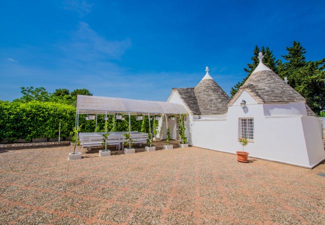 Trullo en Martina Franca - trullo nonna itria by pugliadamare  Trullo en Martina Franca - trullo nonna itria by pugliadamare