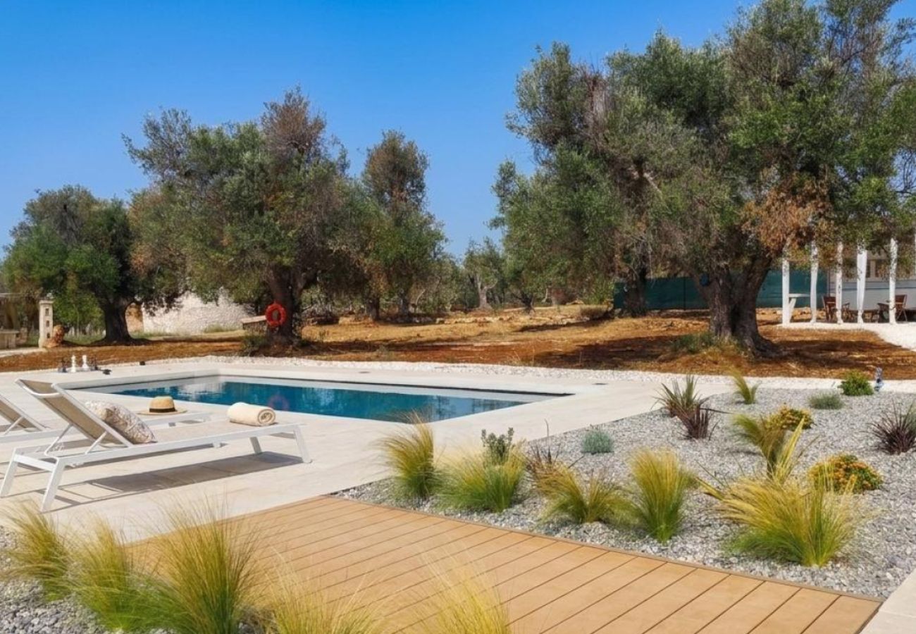 Trullo en Ostuni - Trullo fante ilare