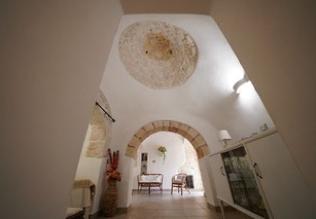 Trullo en San Vito dei Normanni - borgo della mimosa Trullo en San Vito dei Normanni - borgo della mimosa