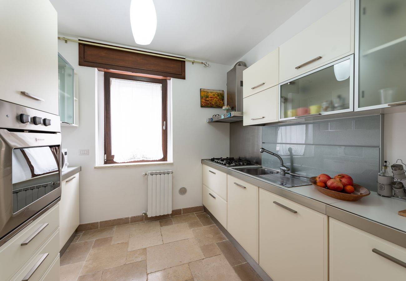 Villa en Martina Franca - Exclusiva villa moderna con piscina y pista de tenis – Martina Franca, Valle de Itria