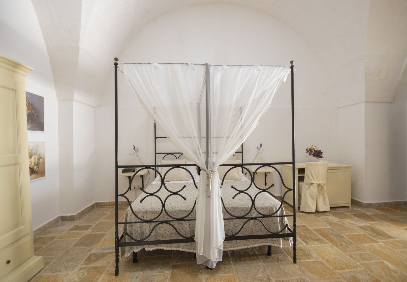 Casa rural en Francavilla Fontana - Viñedo - Habitaciones en Masseria Palmo