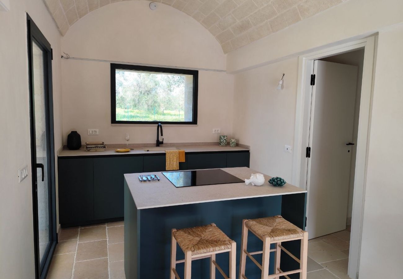 Trullo à Ostuni - Trullo, le joyeux fantassin