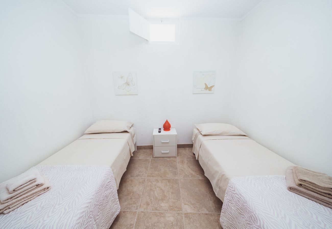 Trullo à San Vito dei Normanni - borgo della mimosa