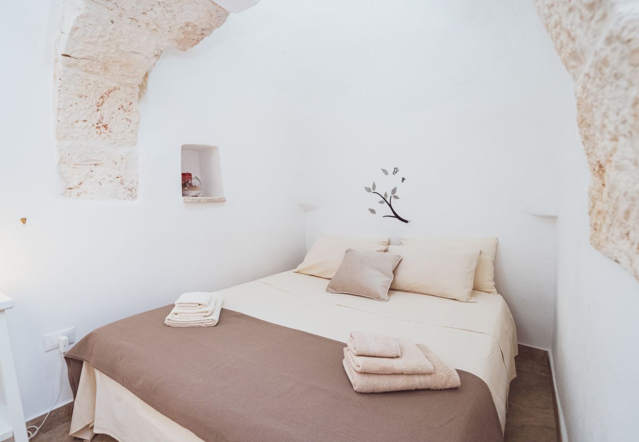 Trullo à San Vito dei Normanni - borgo della mimosa