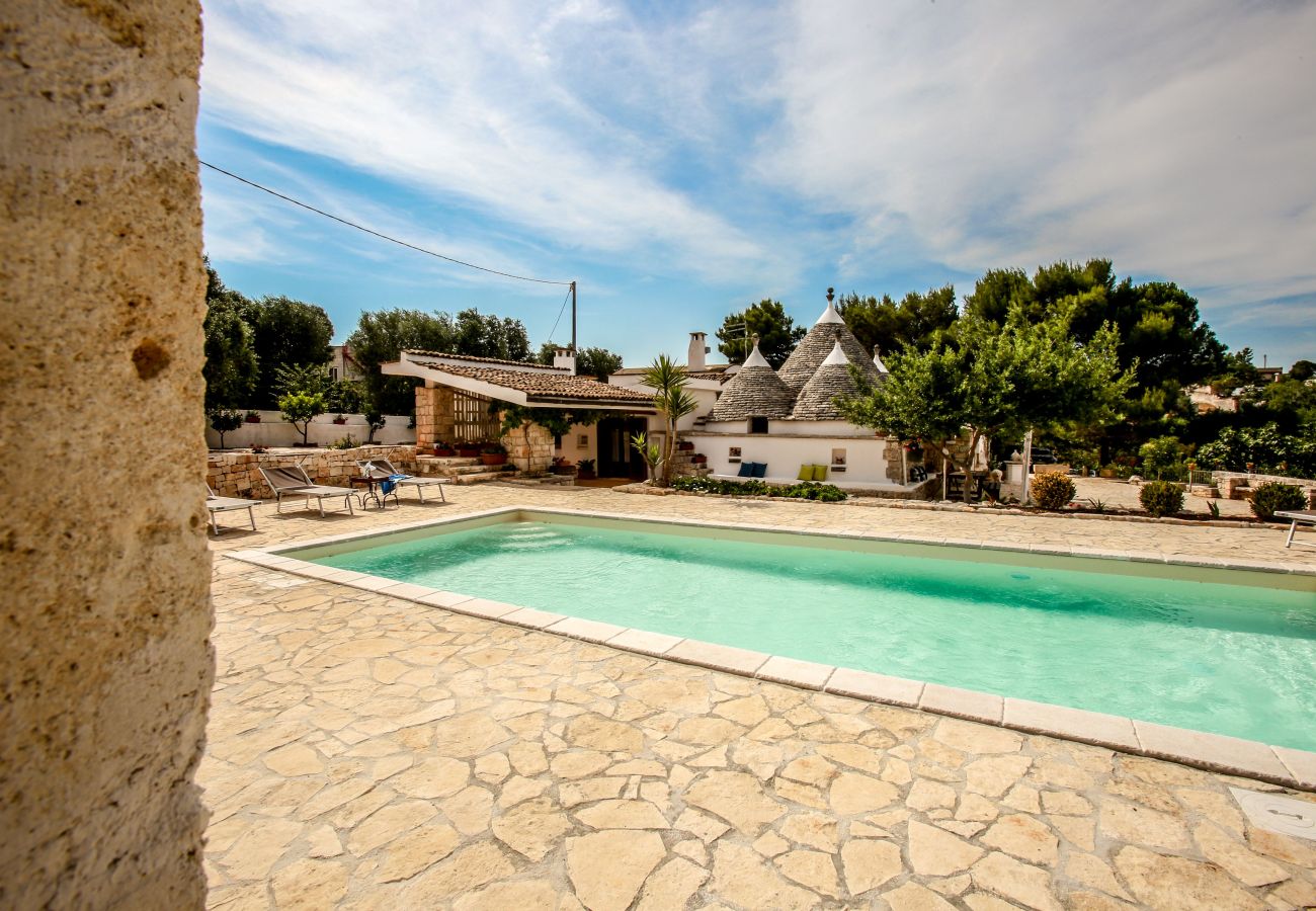 Trullo à Ceglie Messapica - Trullo Cinque Punte